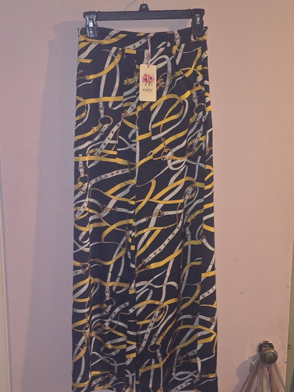 NWT Entro High-Waist Wide-Leg Pants - Black Gold Chain & Belt Print Size S